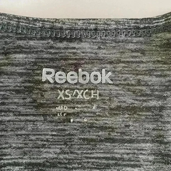 Reebok Tank - Picture 3 of 8